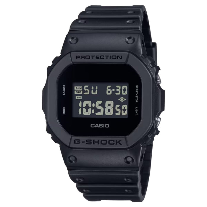 Casio Men's Basic black Black Dial Watch - DW-5600UBB-1CR